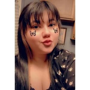 Meet your Posher, Alisha